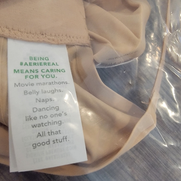 Aerie Smoothez Unlined Mesh Full Coverage Bra Size 36D Nude NWT! - Picture 6 of 10
